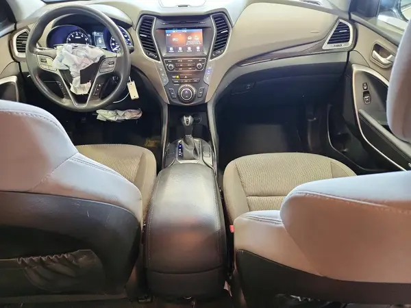 KM8SMDHF6HU202838 2017 HYUNDAI SANTA FE - Image 8