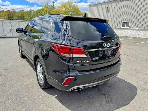KM8SMDHF6HU209448 2017 HYUNDAI SANTA FE - Image 2