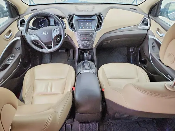KM8SMDHF6HU220157 2017 HYUNDAI SANTA FE - Image 8