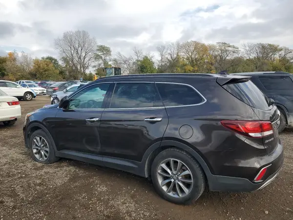 KM8SMDHF6HU220949 2017 HYUNDAI SANTA FE - Image 2