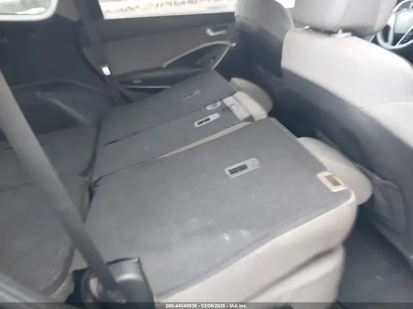 KM8SMDHF6HU232258 2017 HYUNDAI SANTA FE - Image 8