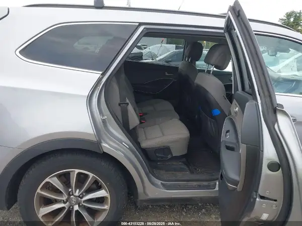 KM8SMDHF6JU270806 2018 HYUNDAI SANTA FE - Image 8