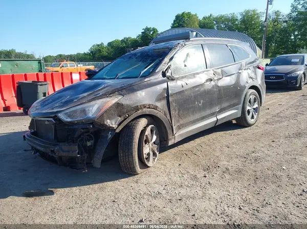 KM8SMDHF7GU138422 2016 HYUNDAI SANTA FE - Image 2