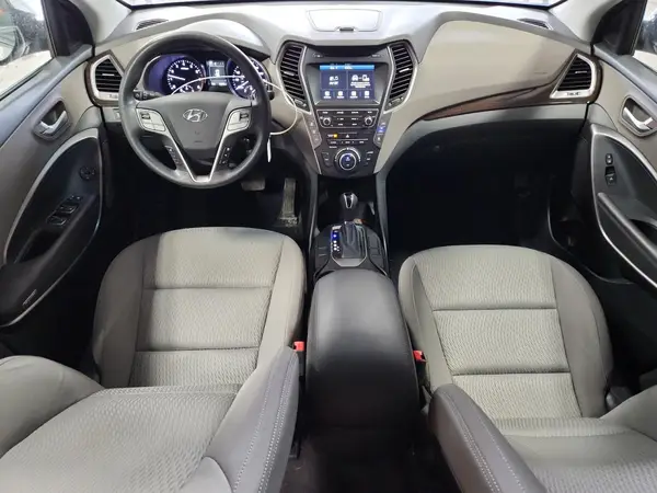 KM8SMDHF7HU171955 2017 HYUNDAI SANTA FE - Image 8