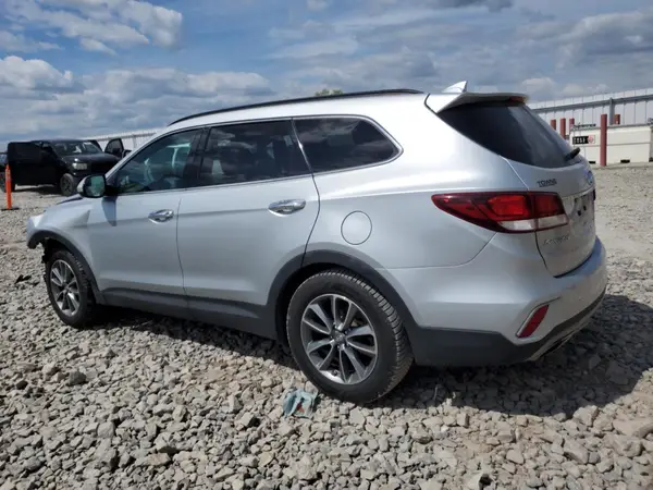 KM8SMDHF7HU177058 2017 HYUNDAI SANTA FE - Image 2