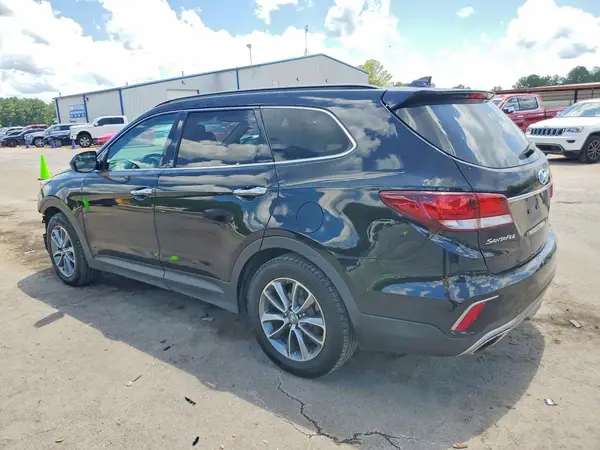 KM8SMDHF7HU183944 2017 HYUNDAI SANTA FE - Image 2