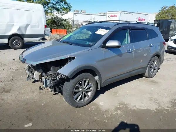 KM8SMDHF7HU206817 2017 HYUNDAI SANTA FE - Image 2