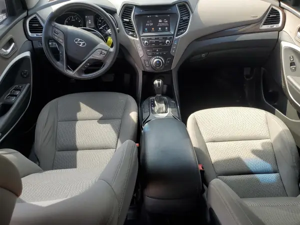 KM8SMDHF7HU217137 2017 HYUNDAI SANTA FE - Image 8