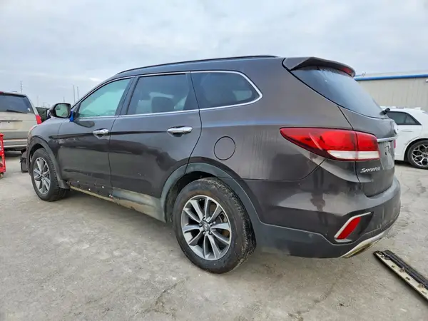KM8SMDHF7HU222726 2017 HYUNDAI SANTA FE - Image 2