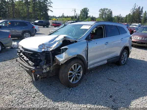 KM8SMDHF7JU258020 2018 HYUNDAI SANTA FE - Image 2