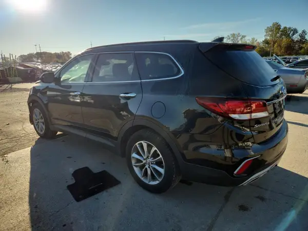 KM8SMDHF7JU266702 2018 HYUNDAI SANTA FE - Image 2