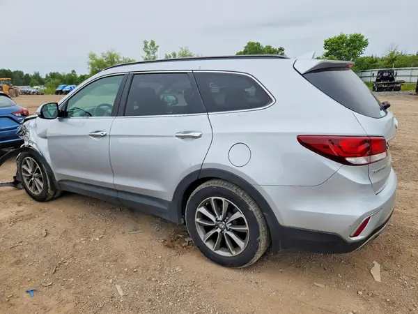 KM8SMDHF7JU271947 2018 HYUNDAI SANTA FE - Image 2