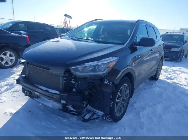 KM8SMDHF7JU276386 2018 HYUNDAI SANTA FE - Image 2
