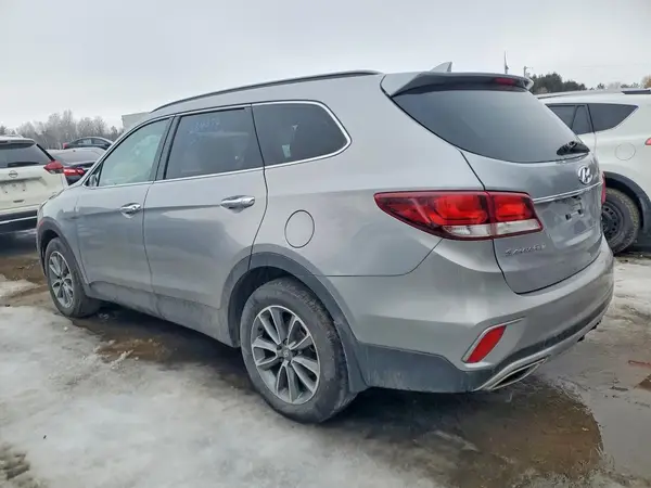 KM8SMDHF7JU284374 2018 HYUNDAI SANTA FE - Image 2