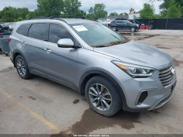 KM8SMDHF7JU290899 2018 HYUNDAI SANTA FE - Image 1