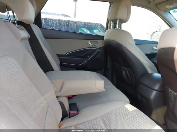 KM8SMDHF8GU154581 2016 HYUNDAI SANTA FE - Image 8