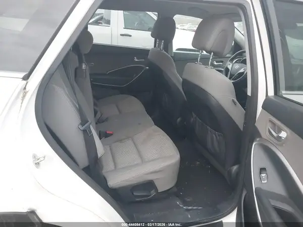 KM8SMDHF8HU175027 2017 HYUNDAI SANTA FE - Image 8