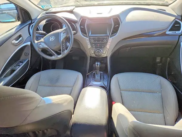 KM8SMDHF8HU190742 2017 HYUNDAI SANTA FE - Image 8