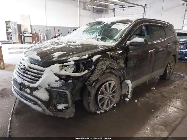 KM8SMDHF8HU210262 2017 HYUNDAI SANTA FE - Image 2
