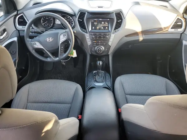 KM8SMDHF8HU216952 2017 HYUNDAI SANTA FE - Image 8