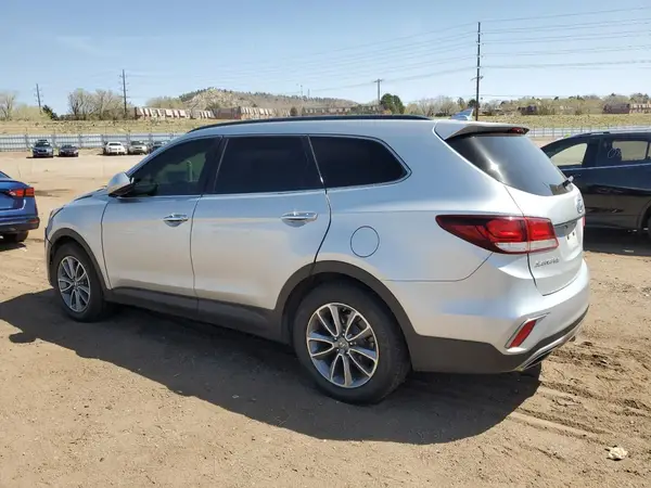KM8SMDHF8HU217387 2017 HYUNDAI SANTA FE - Image 2