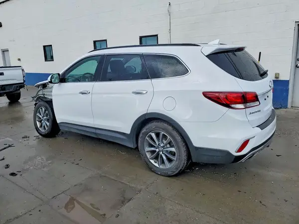 KM8SMDHF8HU228518 2017 HYUNDAI SANTA FE - Image 2