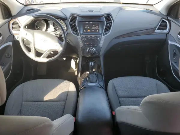 KM8SMDHF8HU230432 2017 HYUNDAI SANTA FE - Image 8