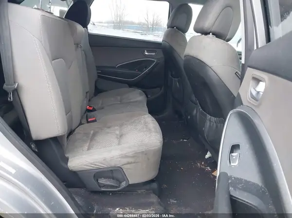 KM8SMDHF8HU230737 2017 HYUNDAI SANTA FE - Image 8