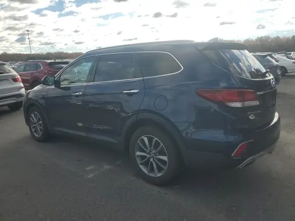 KM8SMDHF8HU238868 2017 HYUNDAI SANTA FE - Image 2