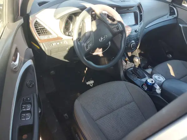 KM8SMDHF8HU244833 2017 HYUNDAI SANTA FE - Image 8