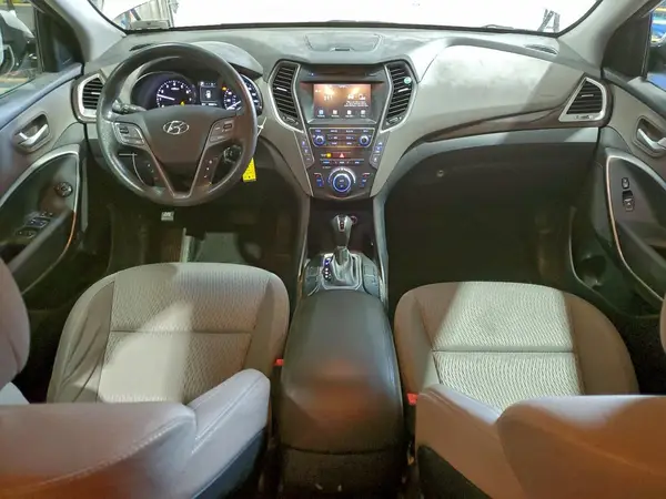 KM8SMDHF8HU245271 2017 HYUNDAI SANTA FE - Image 8
