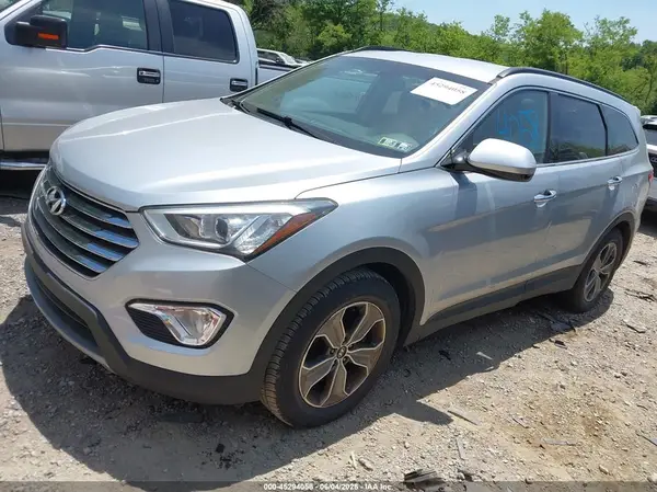 KM8SMDHF9GU151561 2016 HYUNDAI SANTA FE - Image 2