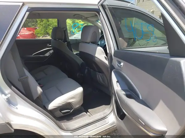 KM8SMDHF9GU151561 2016 HYUNDAI SANTA FE - Image 8