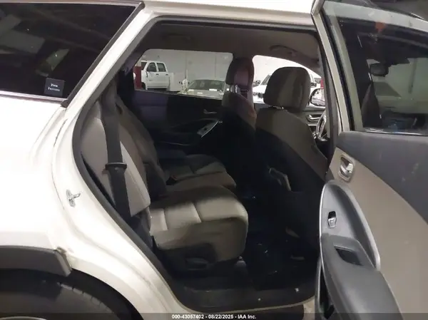 KM8SMDHF9GU155898 2016 HYUNDAI SANTA FE - Image 8