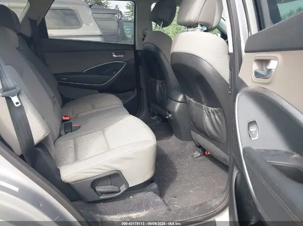 KM8SMDHF9GU162155 2016 HYUNDAI SANTA FE - Image 8