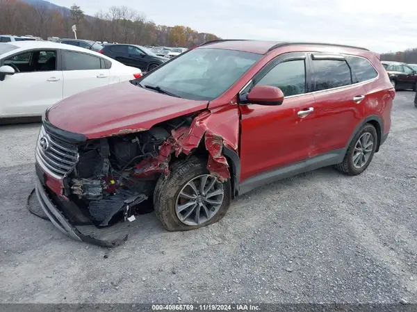 KM8SMDHF9HU165803 2017 HYUNDAI SANTA FE - Image 2