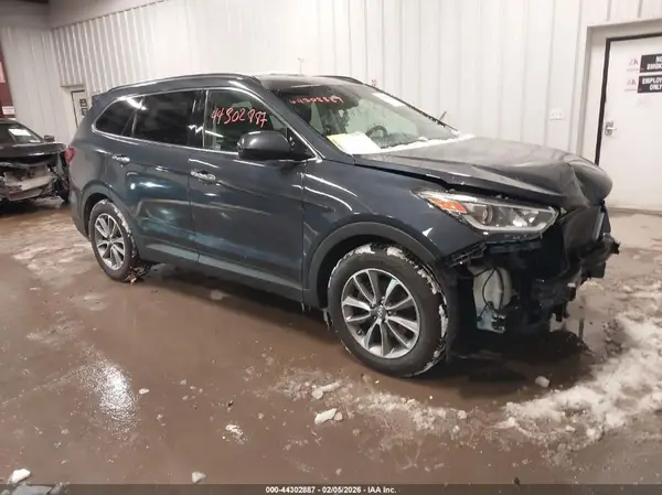 KM8SMDHF9HU170466 2017 HYUNDAI SANTA FE - Image 1