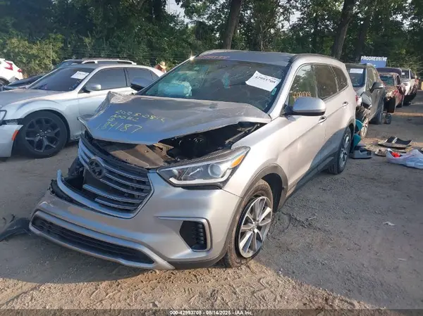 KM8SMDHF9HU184187 2017 HYUNDAI SANTA FE - Image 2