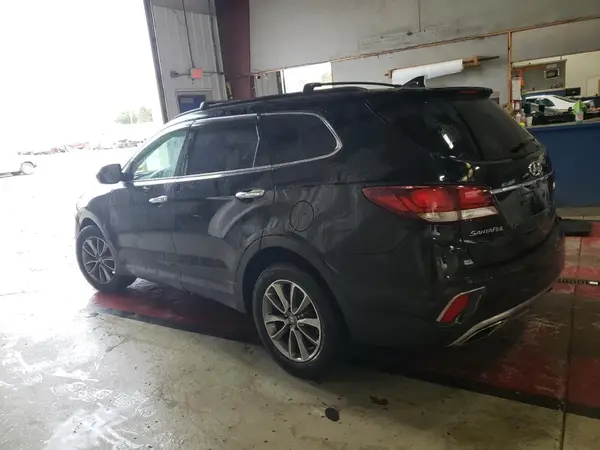 KM8SMDHF9HU190328 2017 HYUNDAI SANTA FE - Image 2