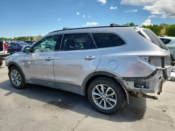 KM8SMDHF9HU195402 2017 HYUNDAI SANTA FE - Image 2