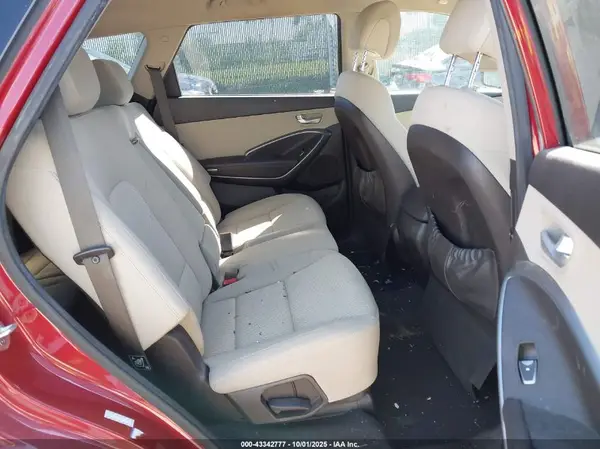 KM8SMDHF9HU199644 2017 HYUNDAI SANTA FE - Image 8