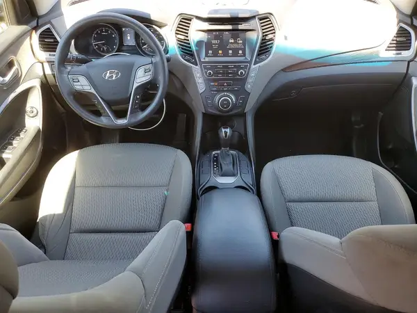 KM8SMDHF9HU207385 2017 HYUNDAI SANTA FE - Image 8