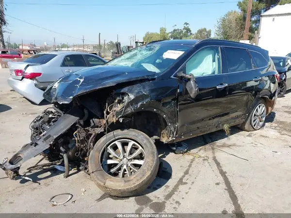 KM8SMDHF9HU212134 2017 HYUNDAI SANTA FE - Image 2