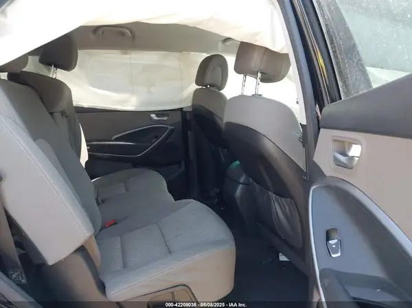 KM8SMDHF9HU212134 2017 HYUNDAI SANTA FE - Image 8