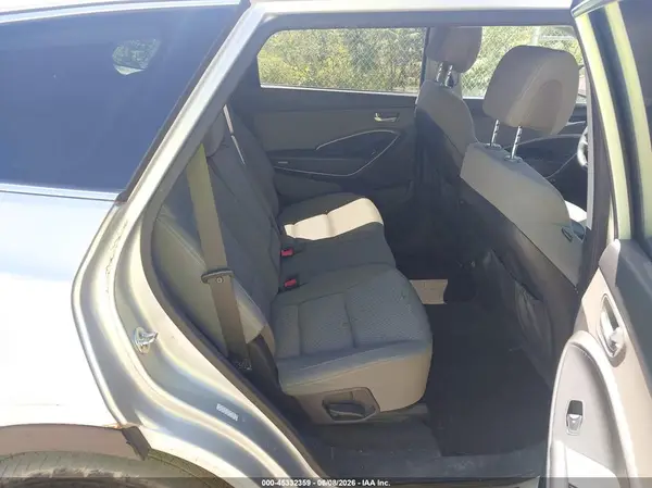KM8SMDHF9HU215437 2017 HYUNDAI SANTA FE - Image 8