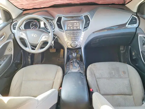 KM8SMDHF9HU215910 2017 HYUNDAI SANTA FE - Image 8