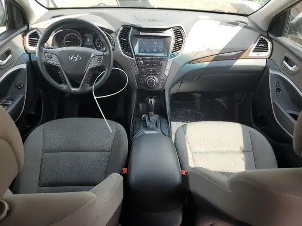 KM8SMDHF9HU254643 2017 HYUNDAI SANTA FE - Image 8