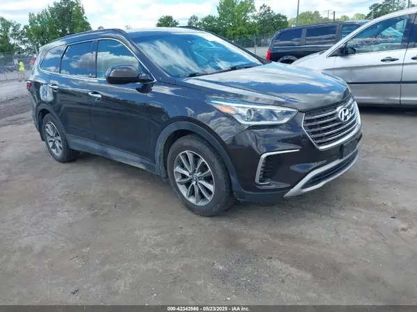 KM8SMDHF9JU268192 2018 HYUNDAI SANTA FE - Image 1