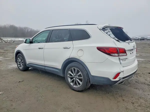 KM8SMDHF9JU274770 2018 HYUNDAI SANTA FE - Image 2
