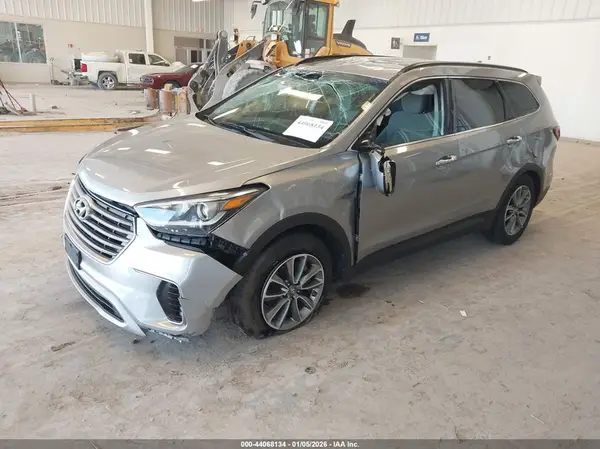 KM8SMDHF9JU291374 2018 HYUNDAI SANTA FE - Image 2